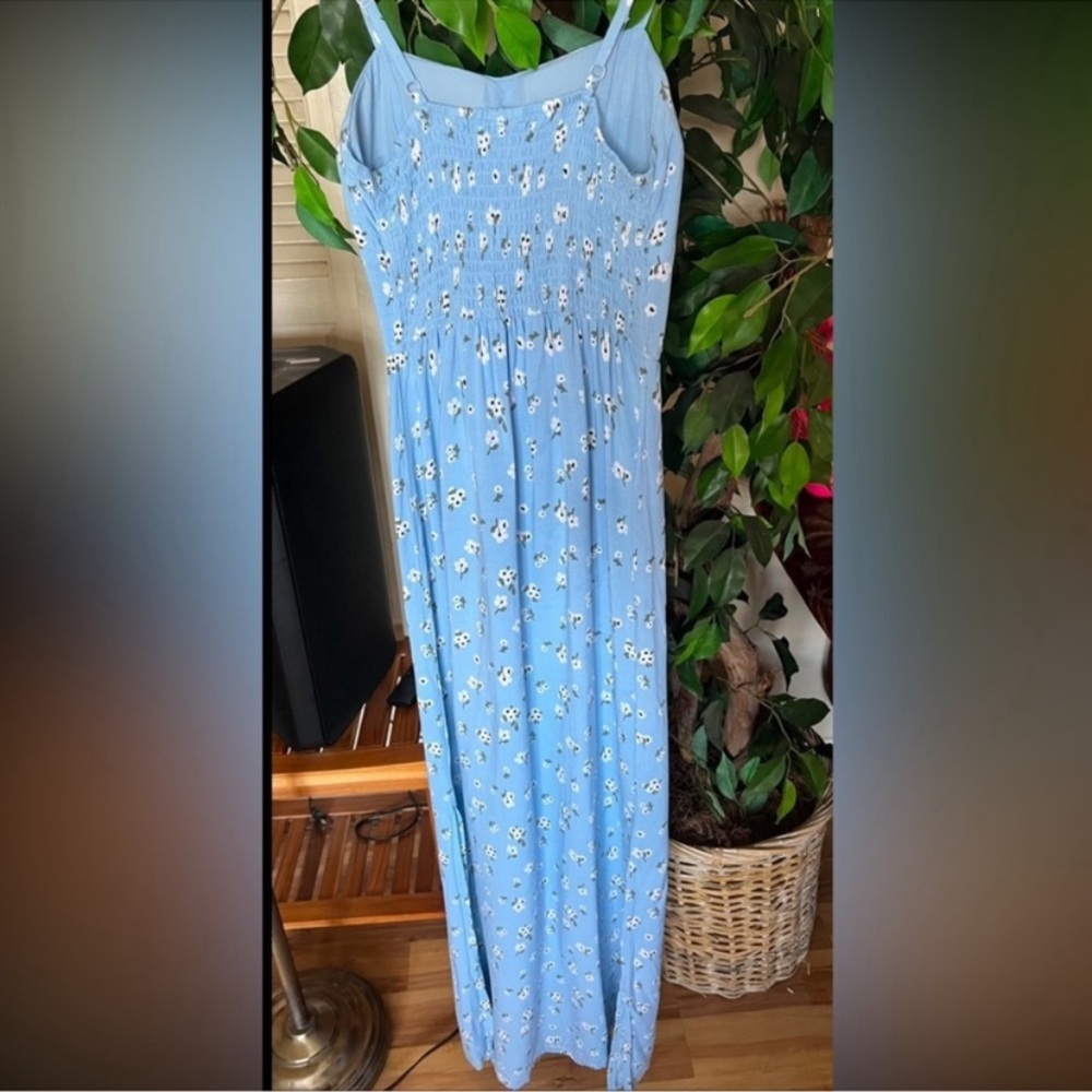No Boundaries Light Blue Floral Dress - Picture 2 of 4